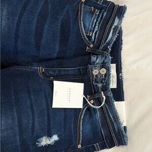 KanCan Dark Indigo High-Rise Distressed Jeans NWT Size 13/30